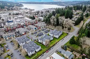 6700 NE 182nd St, Kenmore, WA 98028 - Photo 2