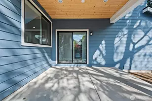 10215 135th Cir NE, Kirkland, WA 98033 - Photo 16