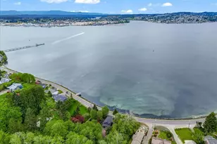 1273 Beach Dr E, Port Orchard, WA 98366 - Photo 8