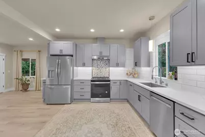 1273 Beach Drive E, Port Orchard, WA 98366 - Photo 18