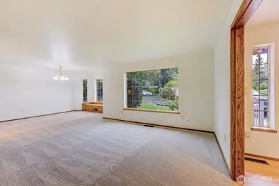 20426 Dayton Avenue N, Shoreline, WA 98133 - Photo 4