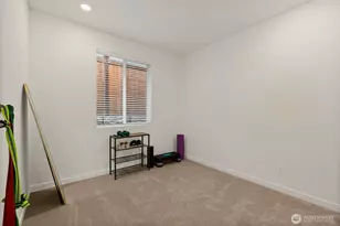 17843 126th St E, Bonney Lake, WA 98391 - Photo 4