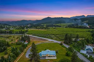 9950 North Rd, Leavenworth, WA 98826 - Photo 2