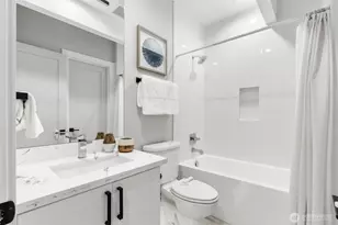 12608 NE 30th St, Bellevue, WA 98005 - Photo 30