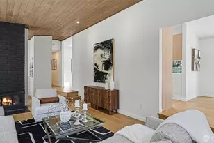 6560 W Mercer Way, Mercer Island, WA 98040 - Photo 4