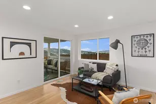 411 Cedar Ave S, Renton, WA 98057 - Photo 12