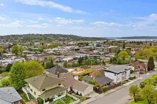411 Cedar Ave S, Renton, WA 98057 - Photo 36