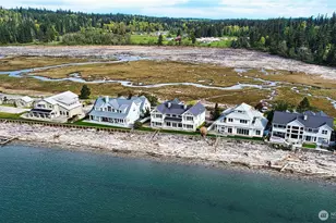 258 Gough Rd, Camano Island, WA 98282 - Photo 6