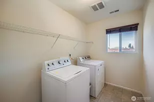 3971 E Roosevelt Ave, Tacoma, WA 98404 - Photo 24