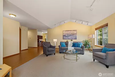 2020 Meadows Lane, Anacortes, WA 98221 - Photo 4
