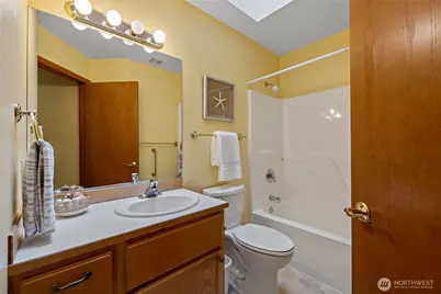 2020 Meadows Lane, Anacortes, WA 98221 - Photo 16