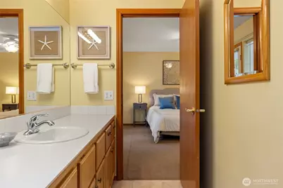 2020 Meadows Lane, Anacortes, WA 98221 - Photo 14