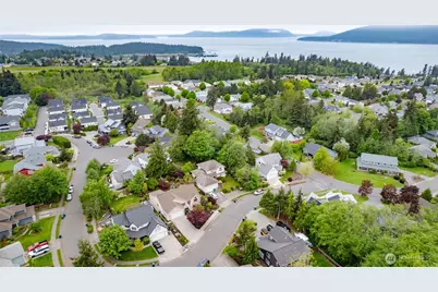 2020 Meadows Lane, Anacortes, WA 98221 - Photo 30