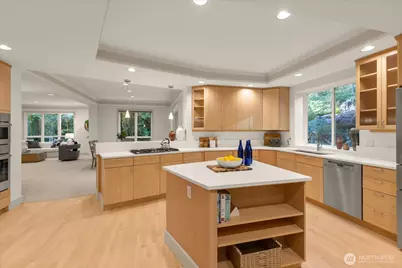 2290 140th Way SE, Bellevue, WA 98007 - Photo 14