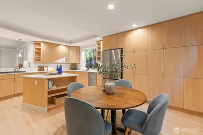 2290 140th Way SE, Bellevue, WA 98007 - Photo 16
