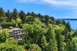 7447 W Mercer Way, Mercer Island, WA 98040 - Photo 40