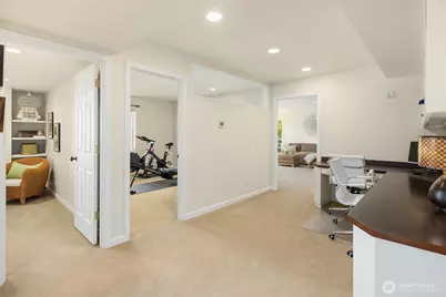 7447 W Mercer Way, Mercer Island, WA 98040 - Photo 26
