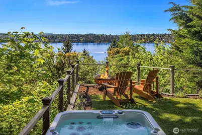 7447 W Mercer Way, Mercer Island, WA 98040 - Photo 36
