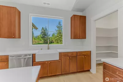 130 Gassman Road, Castle Rock, WA 98611 - Photo 10