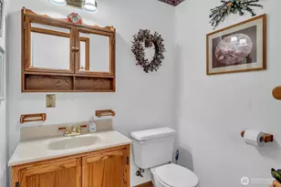 303 N B St, Roslyn, WA 98941 - Photo 14