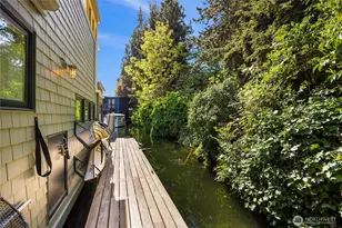 2466 Westlake Ave N, Seattle, WA 98109 - Photo 30