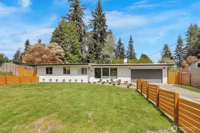5319 201st Place SW, Lynnwood, WA 98036 - Photo 2