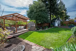 4061 W Ruffner St, Seattle, WA 98199 - Photo 2