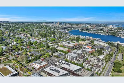 3401 Wallingford Avenue N #210, Seattle, WA 98103 - Photo 30