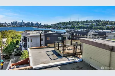 3401 Wallingford Avenue N #210, Seattle, WA 98103 - Photo 22