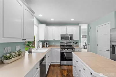 2372 S 284th Court, Federal Way, WA 98003 - Photo 16