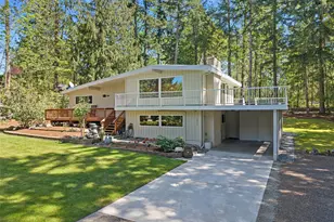 13828 183rd Ave SE, Renton, WA 98059 - Photo 2