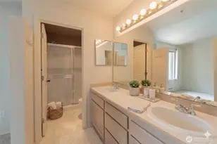 5400 Harbour Pointe Blvd, Mukilteo, WA 98275 - Photo 10