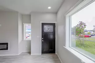 934 E 61st, Tacoma, WA 98408 - Photo 4