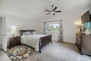 13605 SE 251st Pl, Kent, WA 98042 - Photo 12