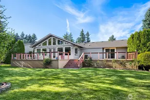 13605 SE 251st Pl, Kent, WA 98042 - Photo 2