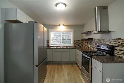 1523 S Mason Avenue, Tacoma, WA 98405 - Photo 8