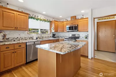 662 Pioneer Drive, Port Ludlow, WA 98365 - Photo 10