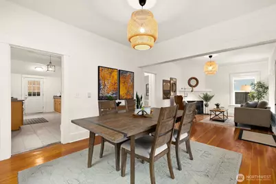 4207 SW Manning St, Seattle, WA 98116 - Photo 12
