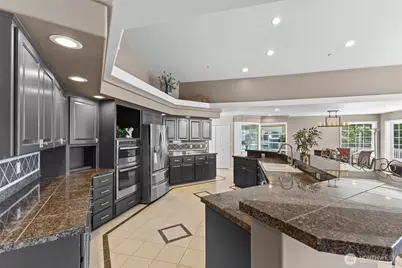 21503 60th Street E, Bonney Lake, WA 98390 - Photo 6