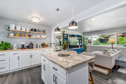 3713 S Burns Street, Seattle, WA 98118 - Photo 12