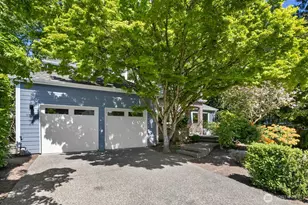 23216 SE 31st St, Sammamish, WA 98075 - Photo 2