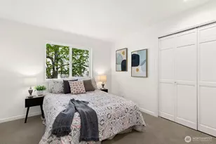 23216 SE 31st St, Sammamish, WA 98075 - Photo 32