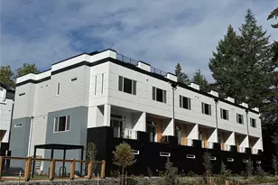 1151 129th Ct NE, Bellevue, WA 98005 - Photo 1