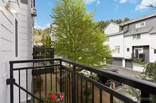 2225 NW Moraine Pl, Issaquah, WA 98027 - Photo 14