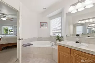 707 Gove St, Steilacoom, WA 98388 - Photo 22