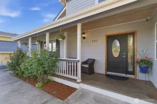 707 Gove St, Steilacoom, WA 98388 - Photo 12