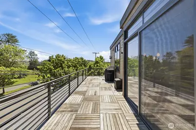 3009 Harbor Avenue SW, Seattle, WA 98126 - Photo 10