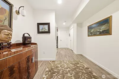 3009 Harbor Avenue SW, Seattle, WA 98126 - Photo 2