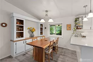 11811 NE Jefferson Point Rd, Kingston, WA 98346 - Photo 4
