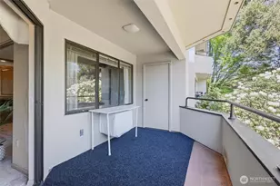 401 100th Ave NE, Bellevue, WA 98004 - Photo 30